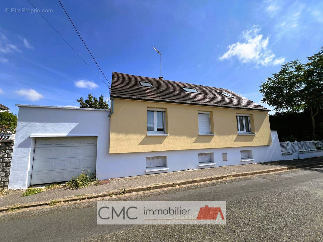 Maison à CHARTRES