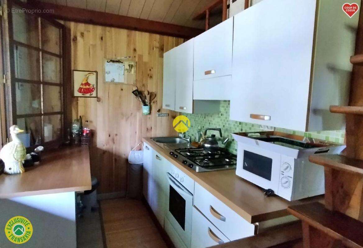 Maison à BEAURAINVILLE