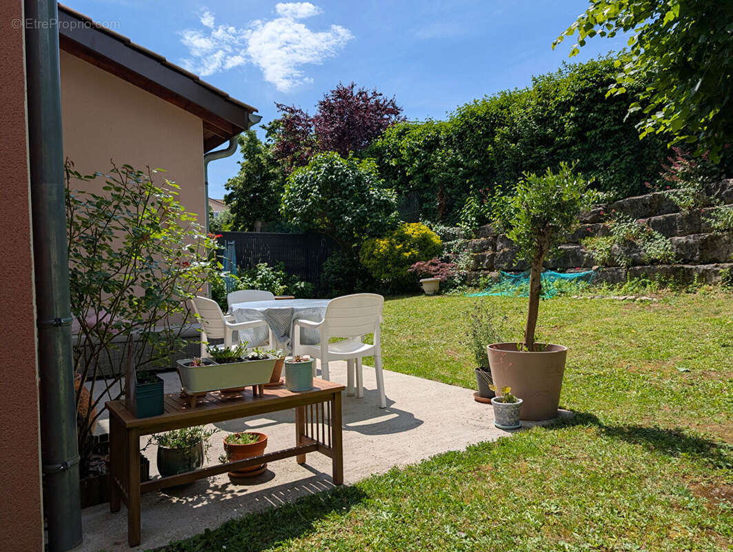 Maison à BOURGOIN-JALLIEU