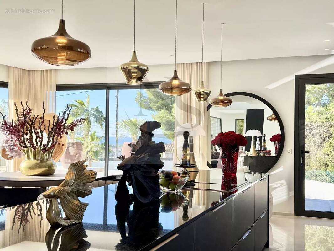 Maison à CARRY-LE-ROUET