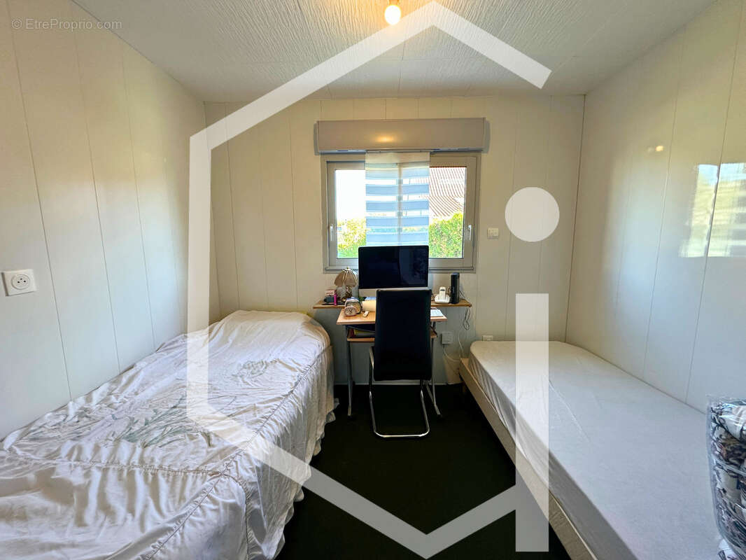 Maison à COSNE-COURS-SUR-LOIRE