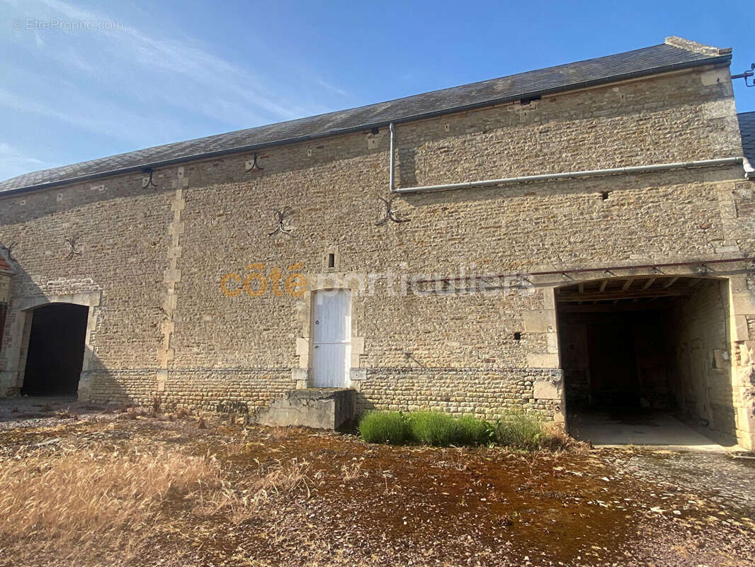 Maison à GRAINVILLE-SUR-ODON