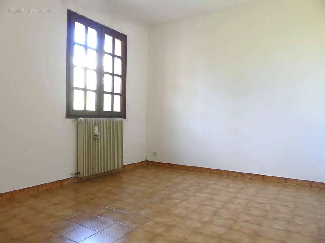 Maison 157 m² - Ascenseur - Garage - Terrain 930 m² - photo 21