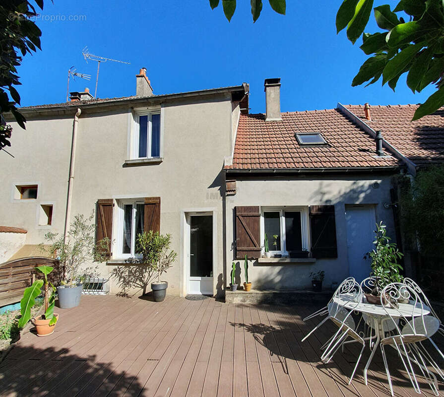 Maison à LA FERTE-SOUS-JOUARRE