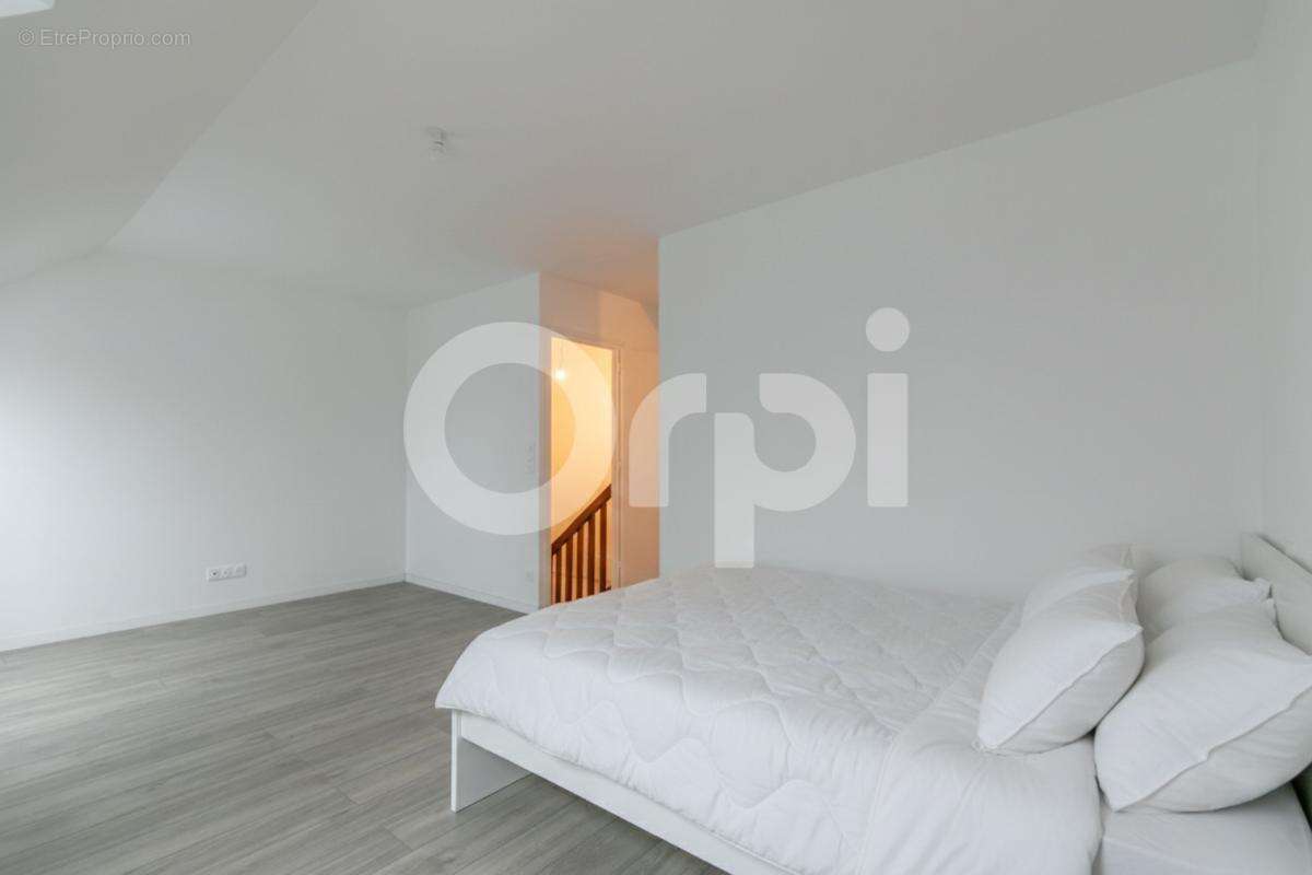 Maison à BOISSY-SAINT-LEGER