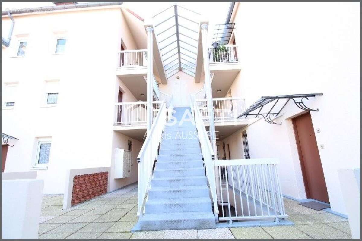 Photo 8 - Appartement à MONTREUIL