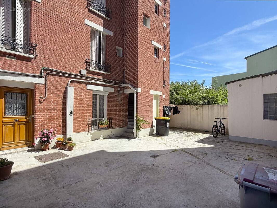 Appartement à MONTREUIL