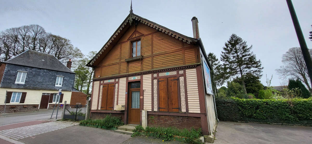 Maison à SAINT-NICOLAS-D'ALIERMONT