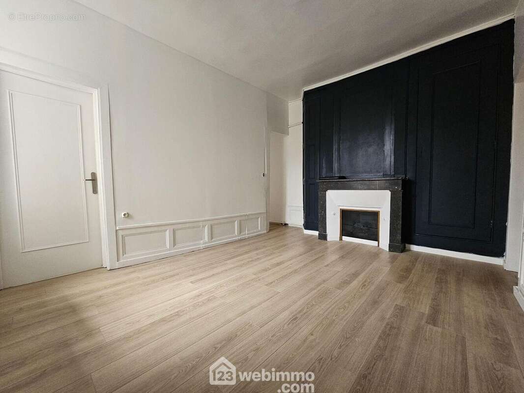 Appartement 96 m² à Laon  - photo 2