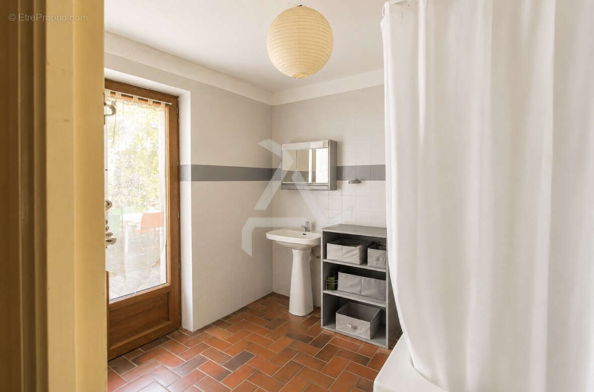 Maison t7 en pierre de taille granite à 15 mn au sud porto-vecchio - photo 13
