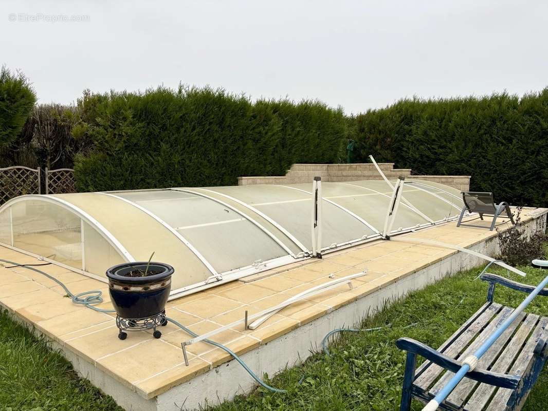 Maison à LES RUES-DES-VIGNES