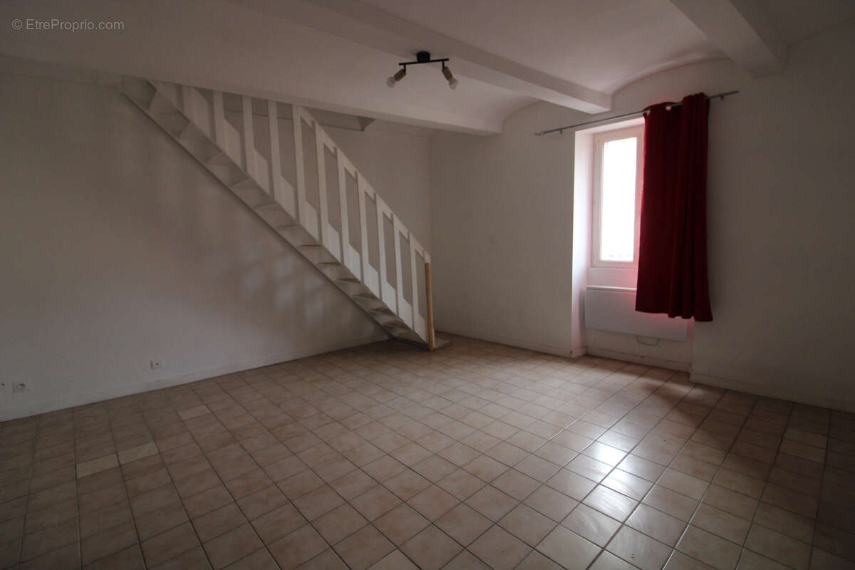 Appartement à BESSEGES
