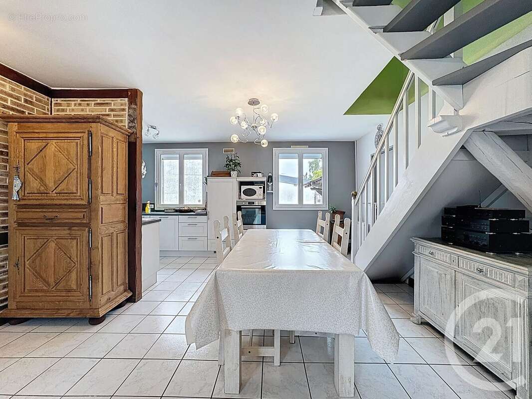 Maison à LA FERTE-SAINT-AUBIN