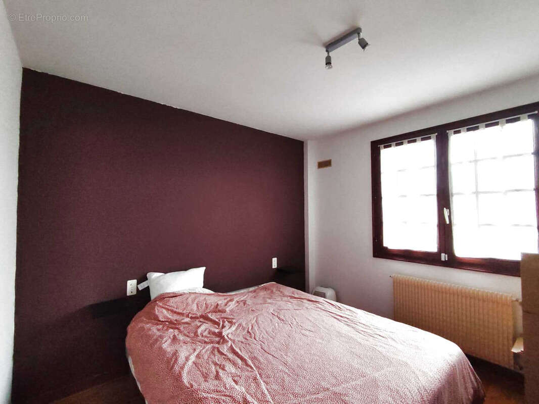 Maison à AUNAY-SOUS-AUNEAU