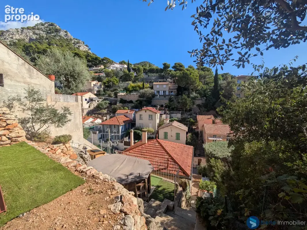 Toulon bas faron - secteur haut de siblas - maison t4 85 m2 avec garage - photo 12