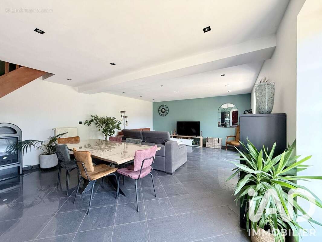 Photo 2 - Maison à BINAS