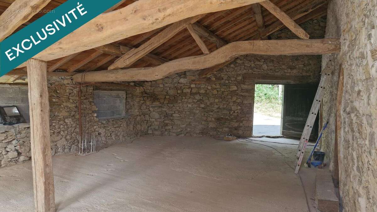 Photo 6 - Maison à ESPERAUSSES