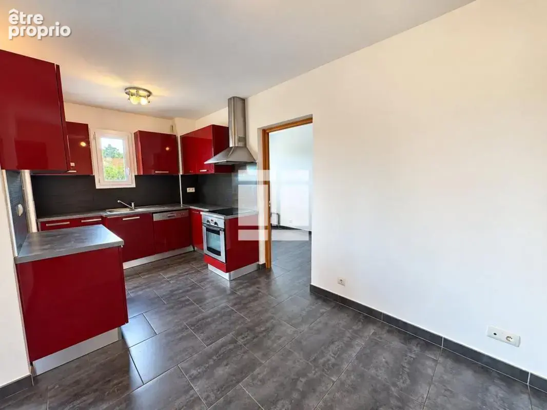 Appartement T3 avec terrasse et 2 places de parking à Biguglia - photo 7