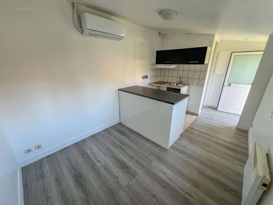 Appartement à SAINT-REMY-LES-CHEVREUSE