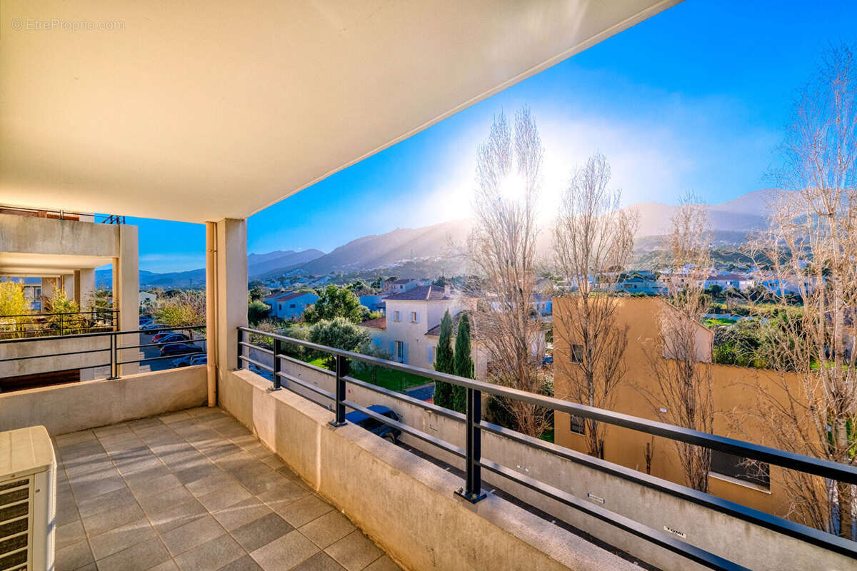 Appartement à FURIANI