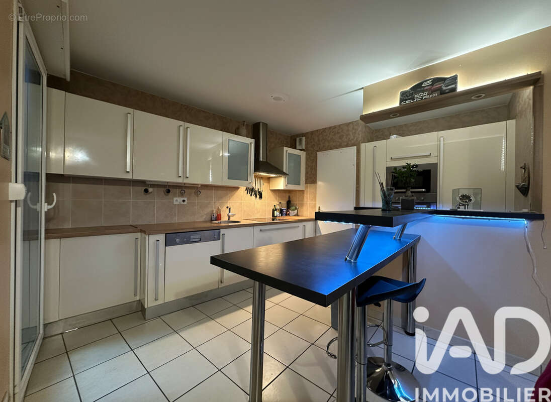 Photo 4 - Appartement à DEVILLE-LES-ROUEN