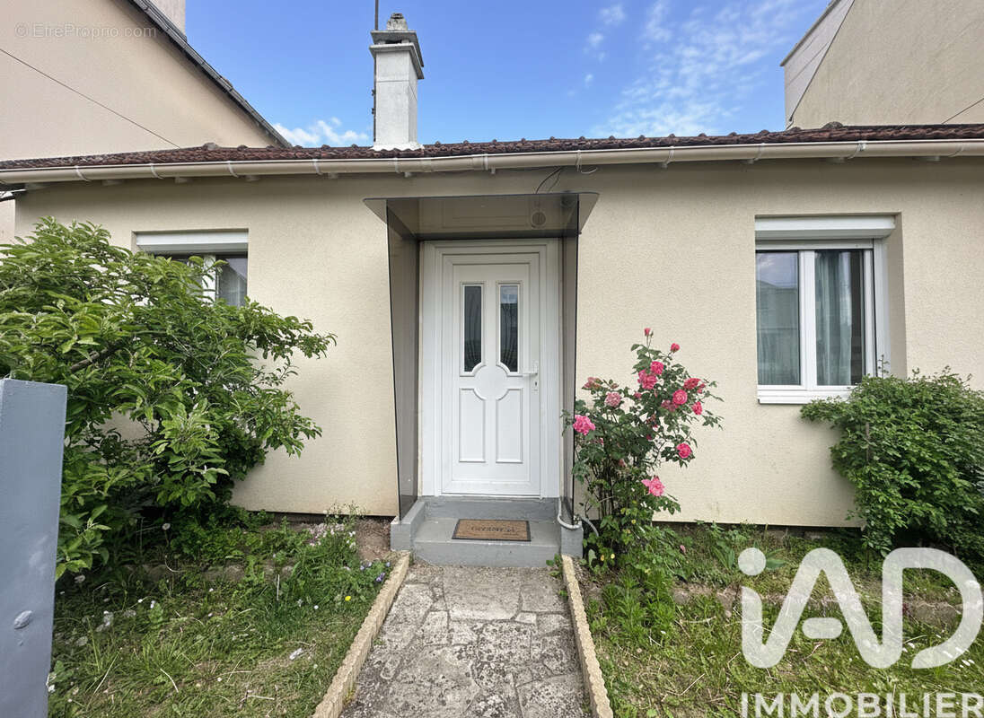 Photo 3 - Maison à GOUSSAINVILLE