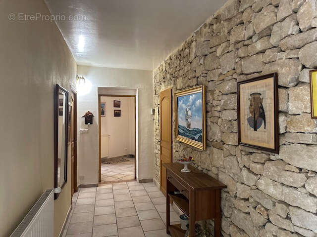 Maison à PERNES-LES-FONTAINES