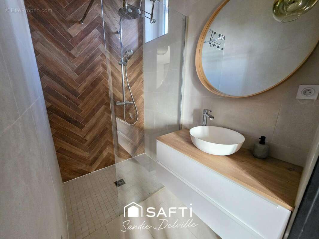 Photo 5 - Appartement à CRECY-LA-CHAPELLE