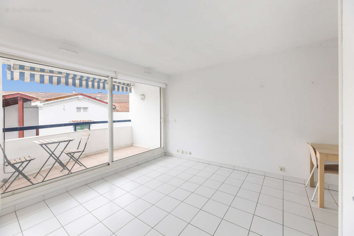 Appartement à CIBOURE