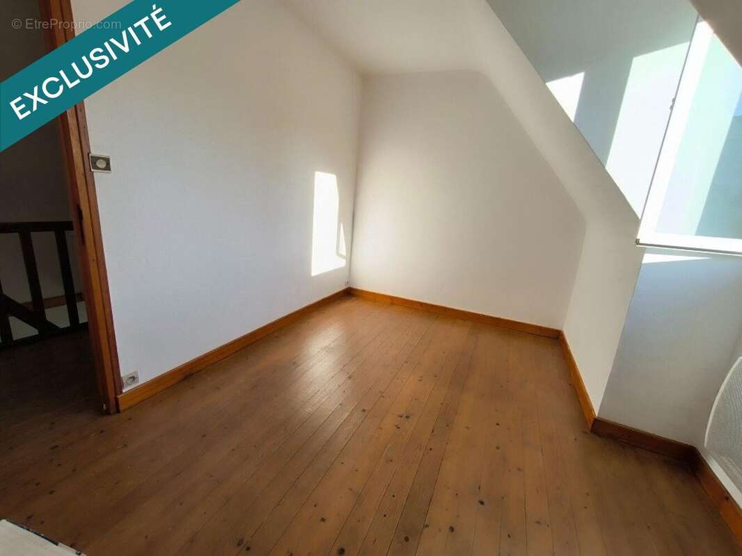 Photo 9 - Maison à PLOUGUIEL