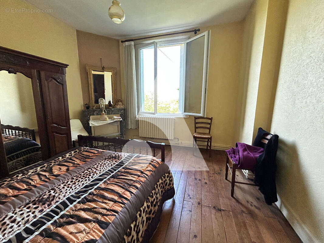 Maison à DURAVEL