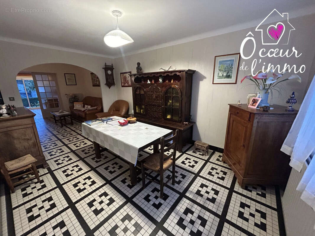 Maison à CHEMILLE