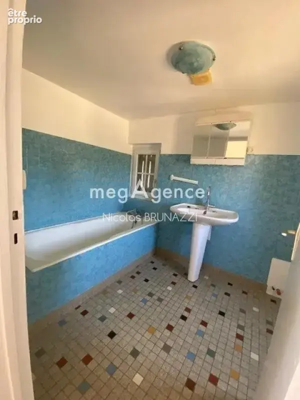 Maison normande de caractère avec dépendance et terrain de 1 900 m² - photo 7