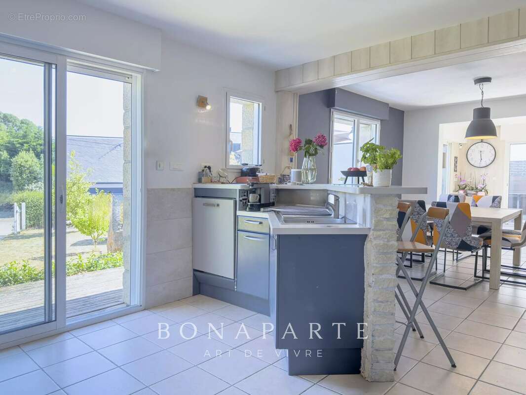 Carnac, le bourg à pied, la grande plage à vélo : maison familiale avec vie de plain-pied, jardin plein sud - photo 12