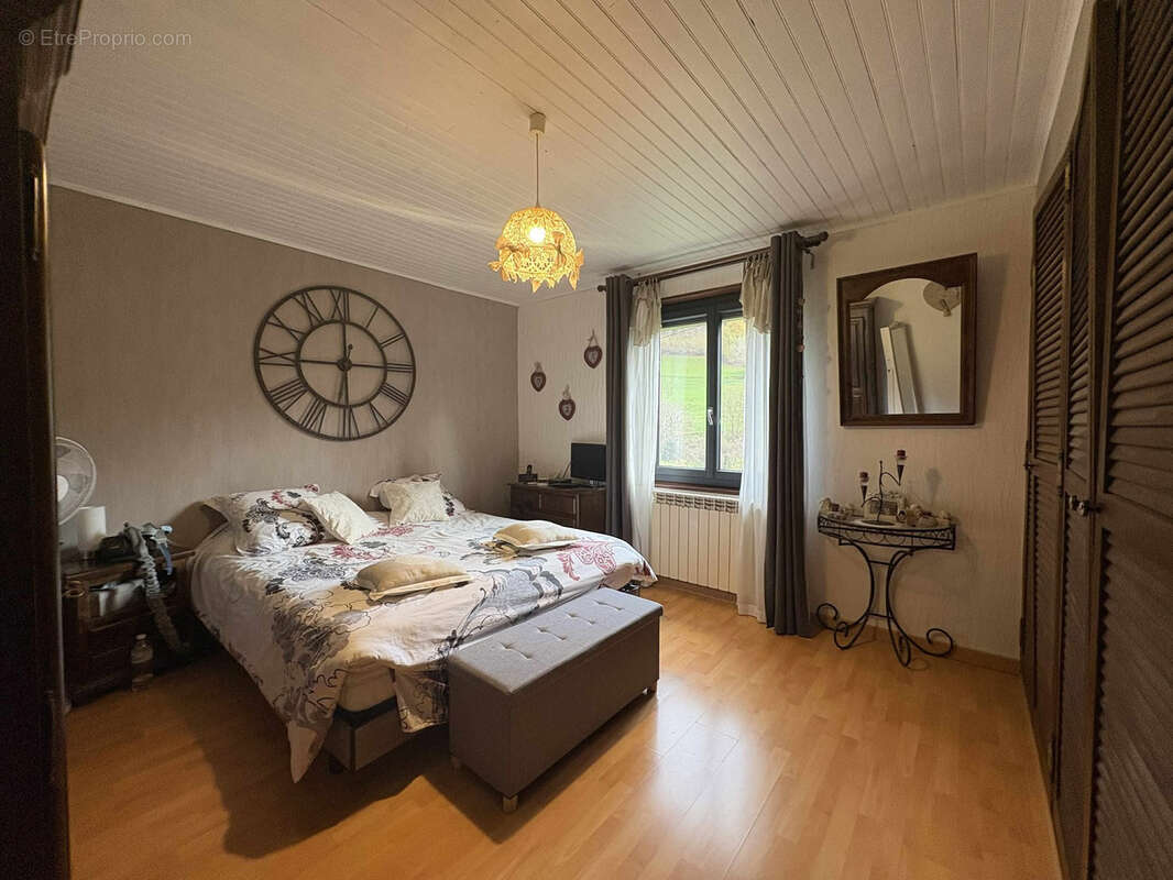 Maison à LAMURE-SUR-AZERGUES