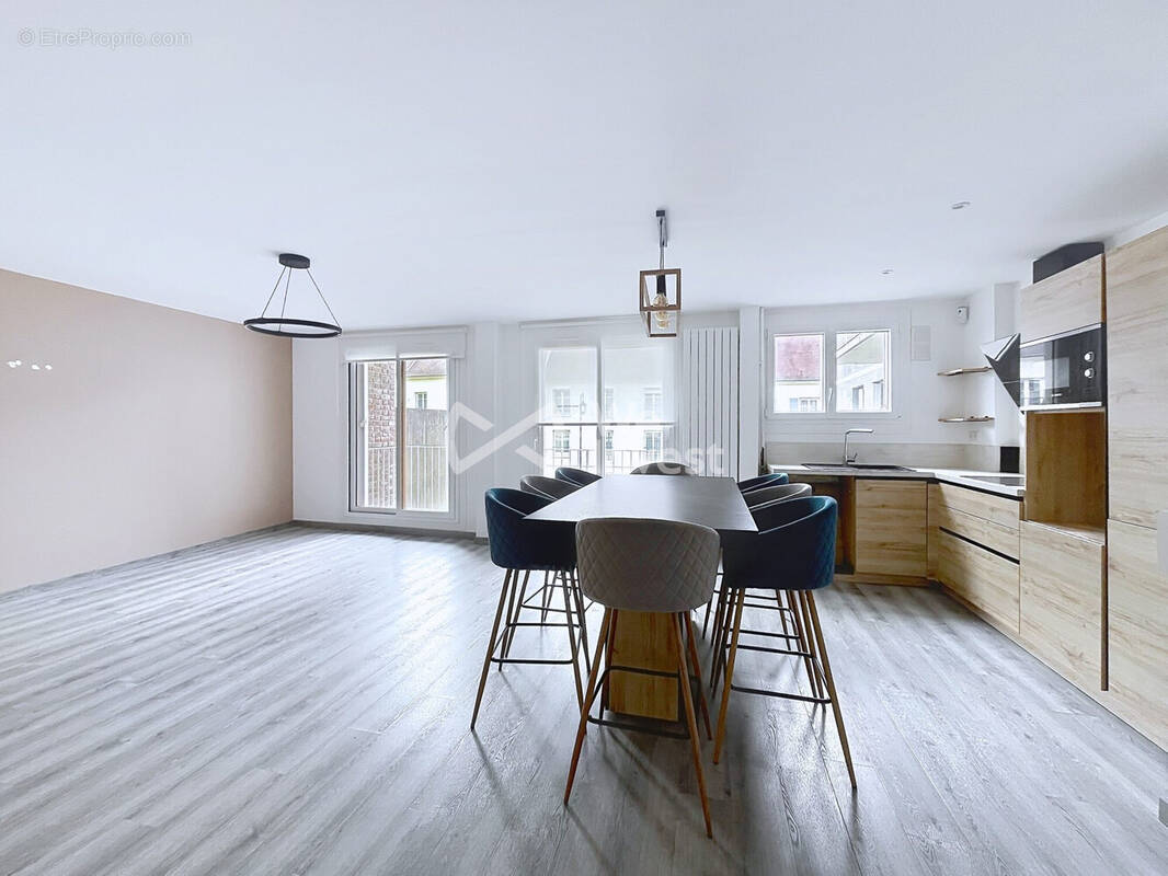 Appartement à RUEIL-MALMAISON