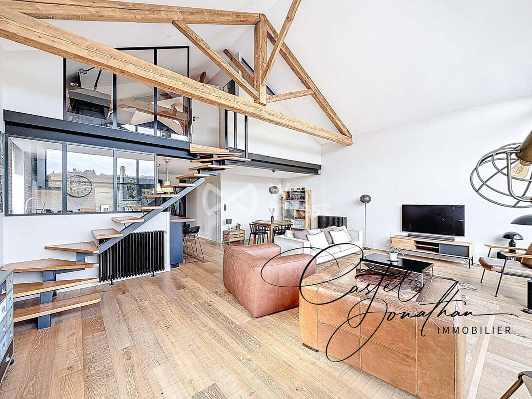 Appartement à SAINT-ROMAIN-EN-GAL