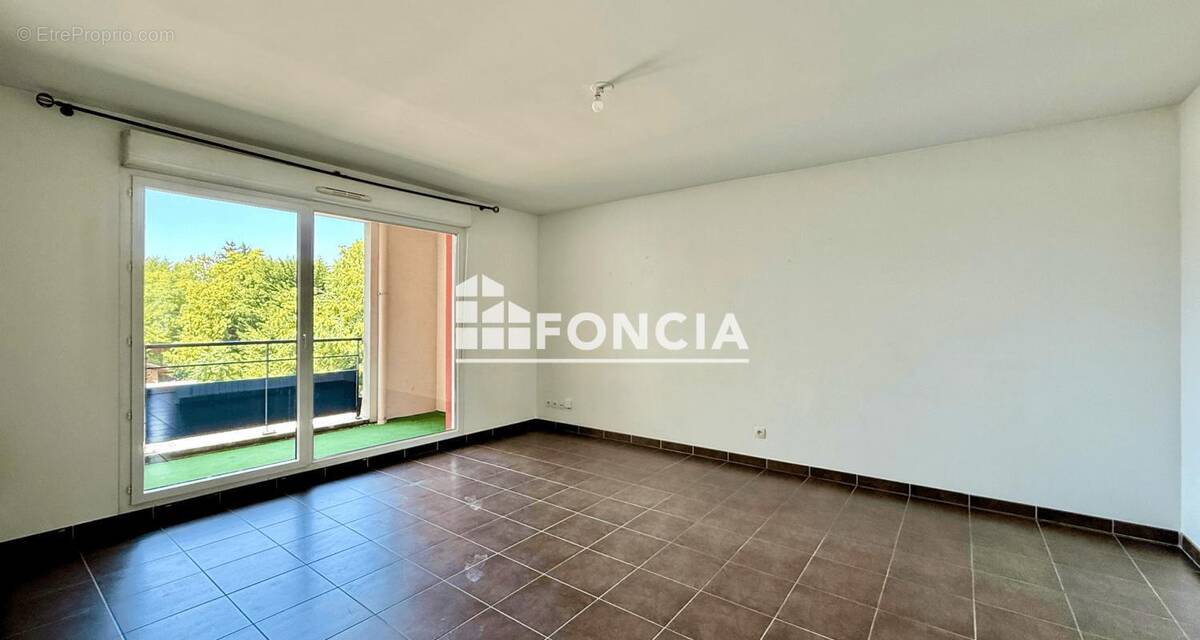 Appartement à BOURGOIN-JALLIEU