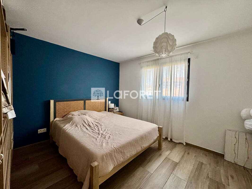 Maison à PEZILLA-LA-RIVIERE