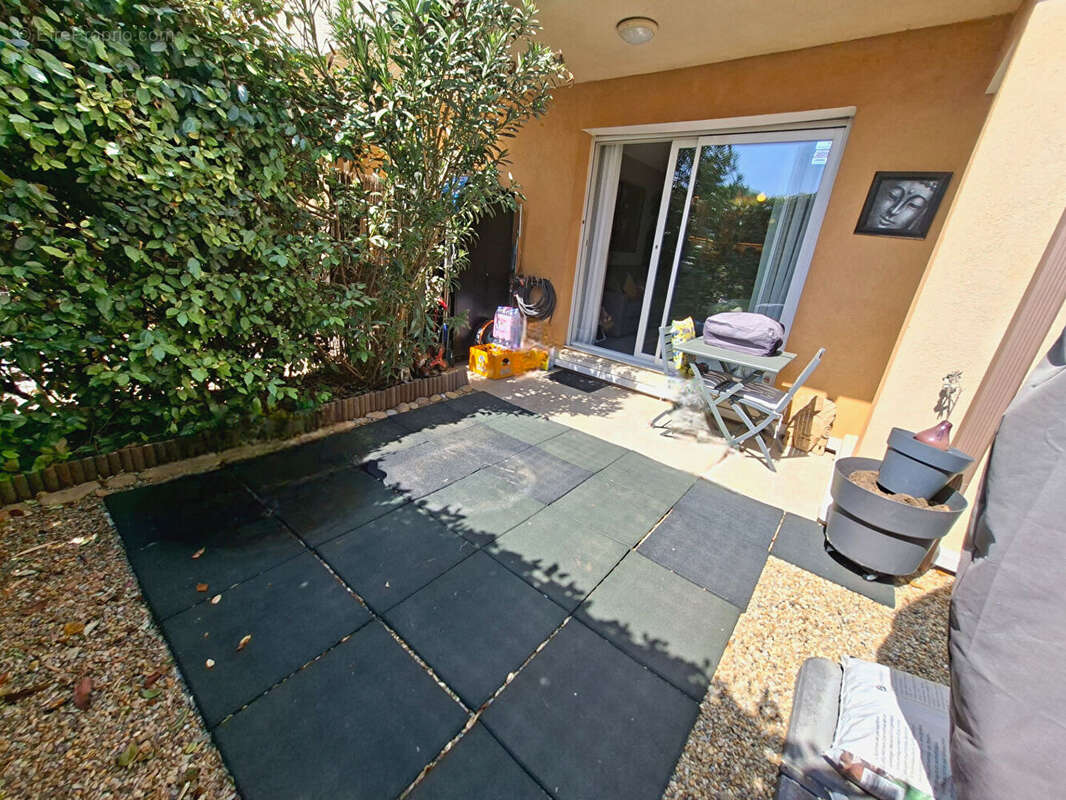Exclusivité à Pertuis : Superbe Appartement 2 pièces avec Terrasse et Parking - photo 2