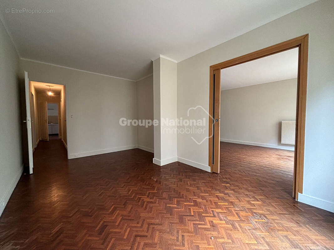 Appartement Versailles 4 pièce(s) 118.9 m2 - photo 4