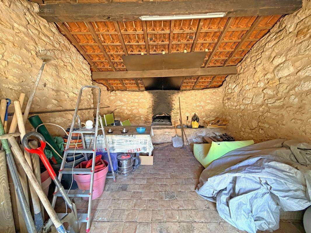 Maison avec gîte et piscine au calme - photo 28