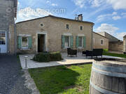 Maison à SAINT-CIERS-SUR-GIRONDE