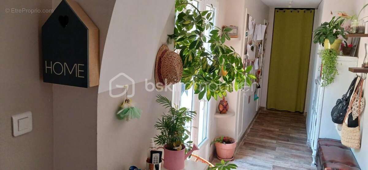 Maison à MOLIERES-SUR-CEZE