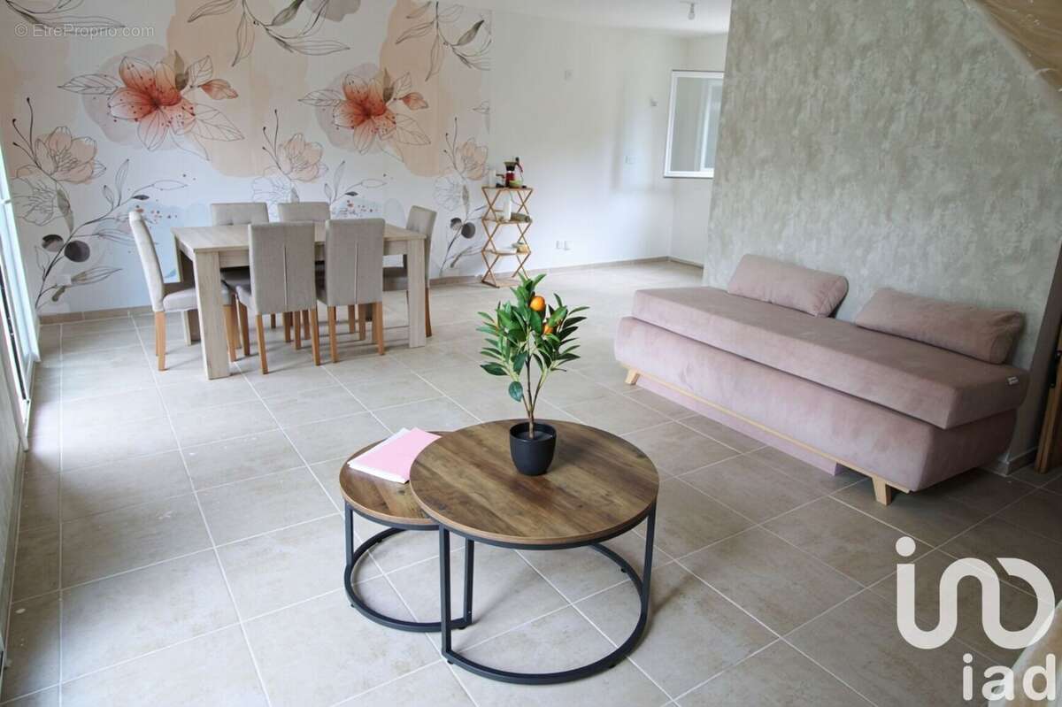 Photo 5 - Maison à VILLIERS-SUR-MORIN