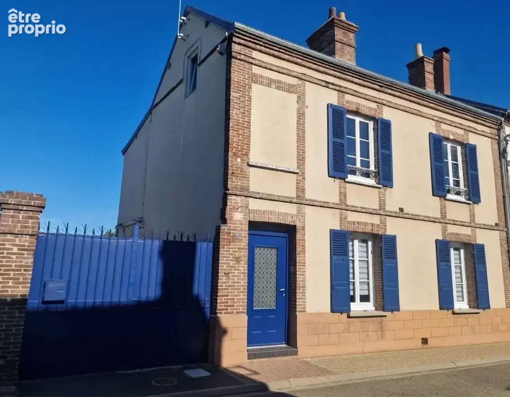 Maison à SAINT-LUBIN-DES-JONCHERETS