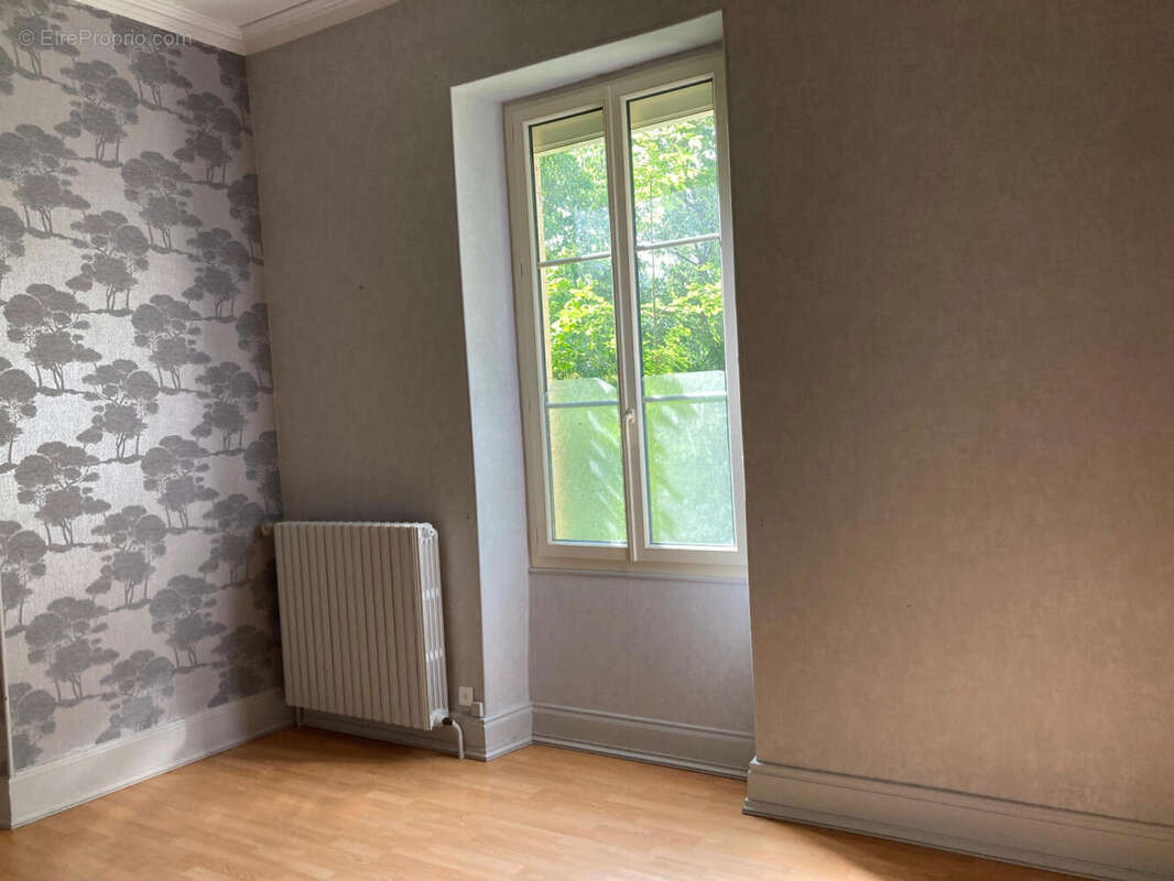 bureau rdc suite