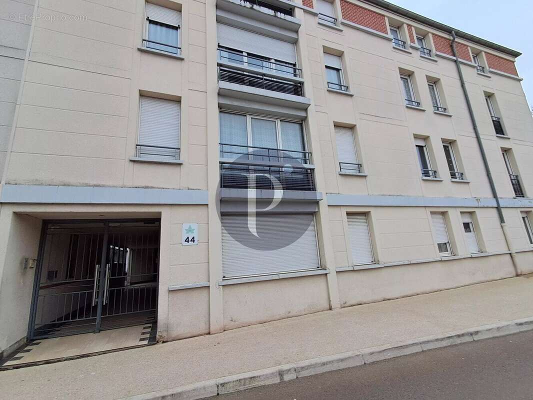 Appartement à VILLEJUIF