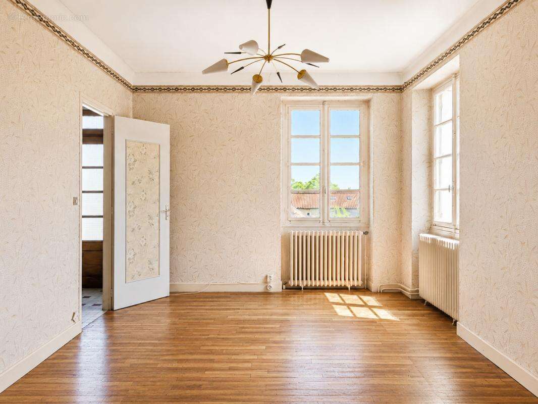 Maison à Courcôme à 5 min de la N10 - photo 5