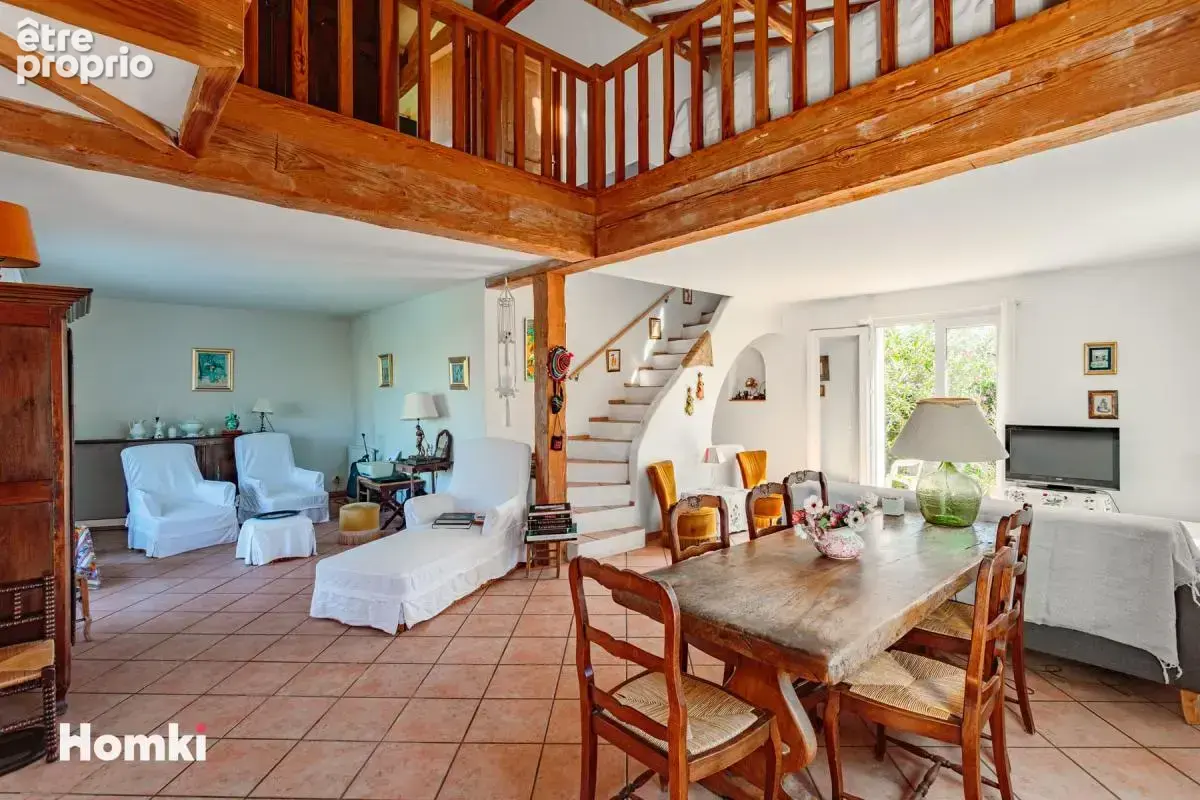 Maison/Villa T6 de 174 m² à Anglet 64600 - photo 2